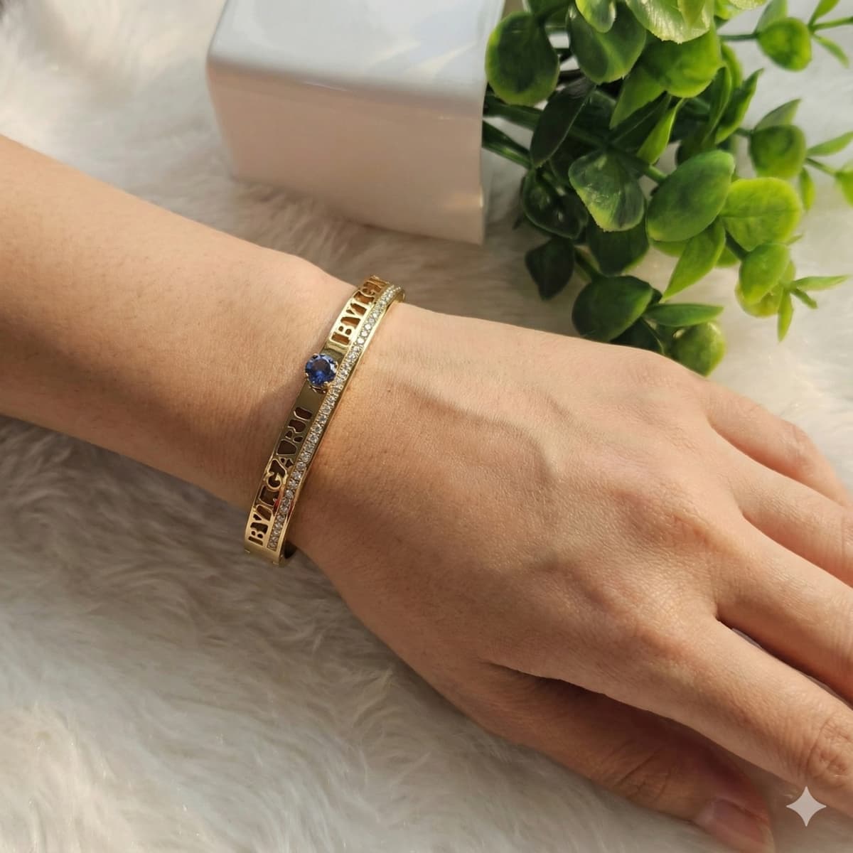 Blue stone Kada