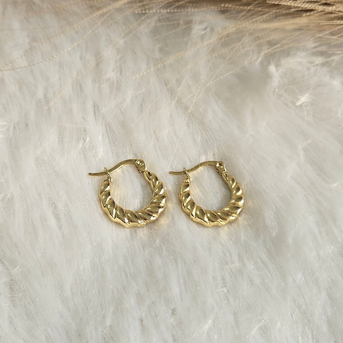 Anti-Tarnish Round Pattern Hoops