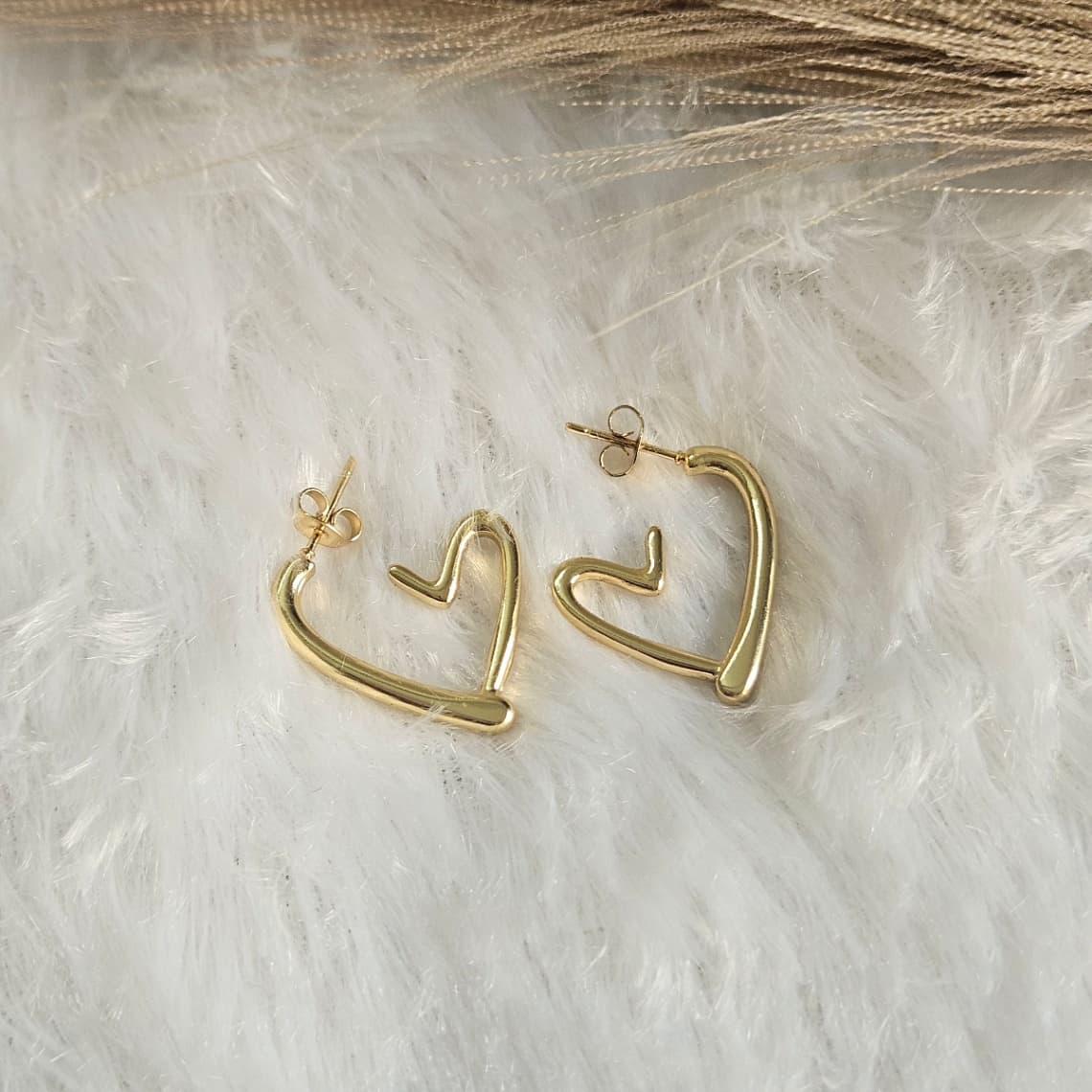 Anti-Tarnish Heart Hoops
