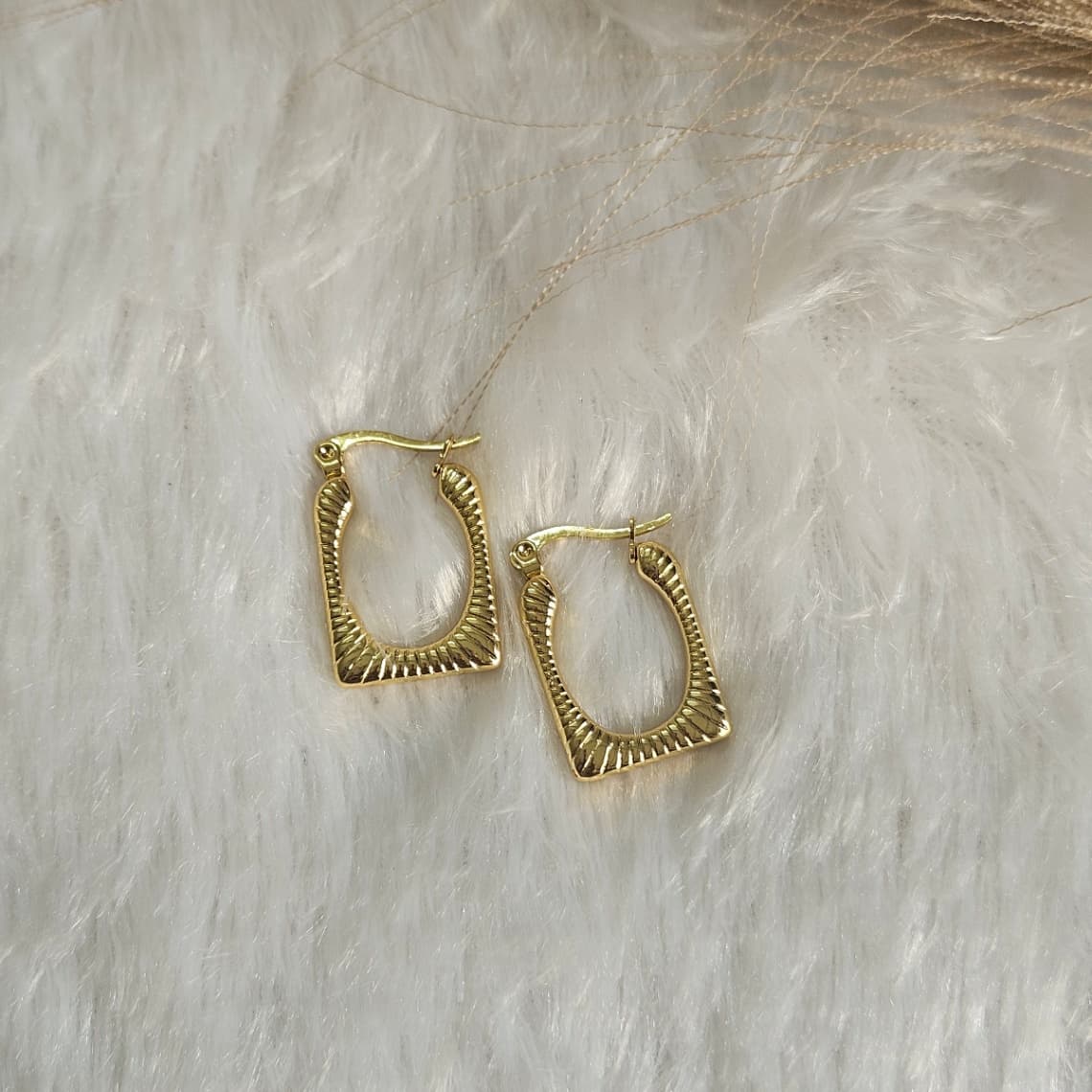 Anti-Tarnish Rect Hoops — image 2