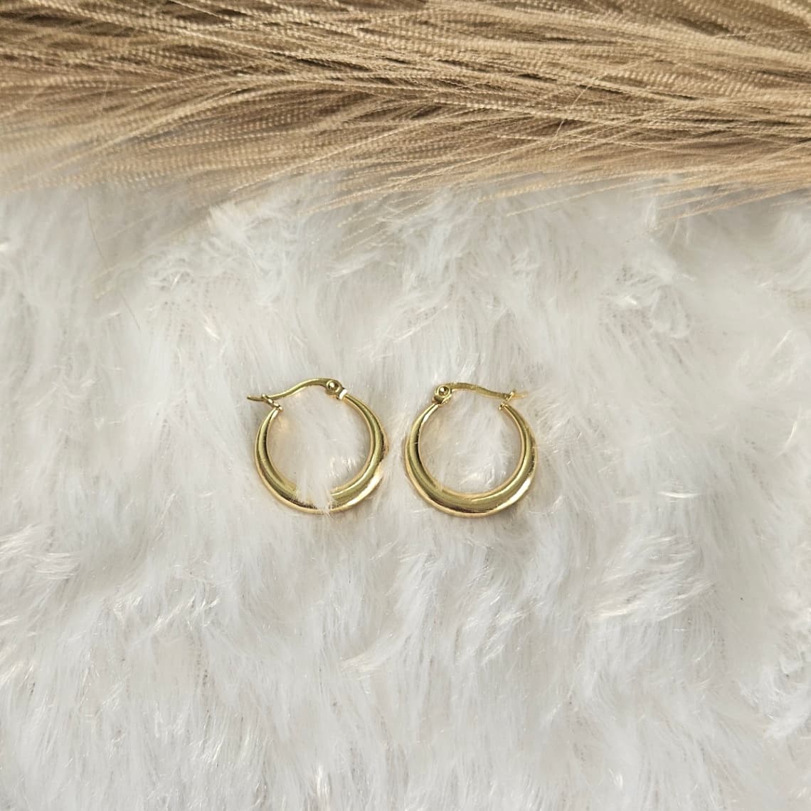 Anti-Tarnish Round Hoops — image 2