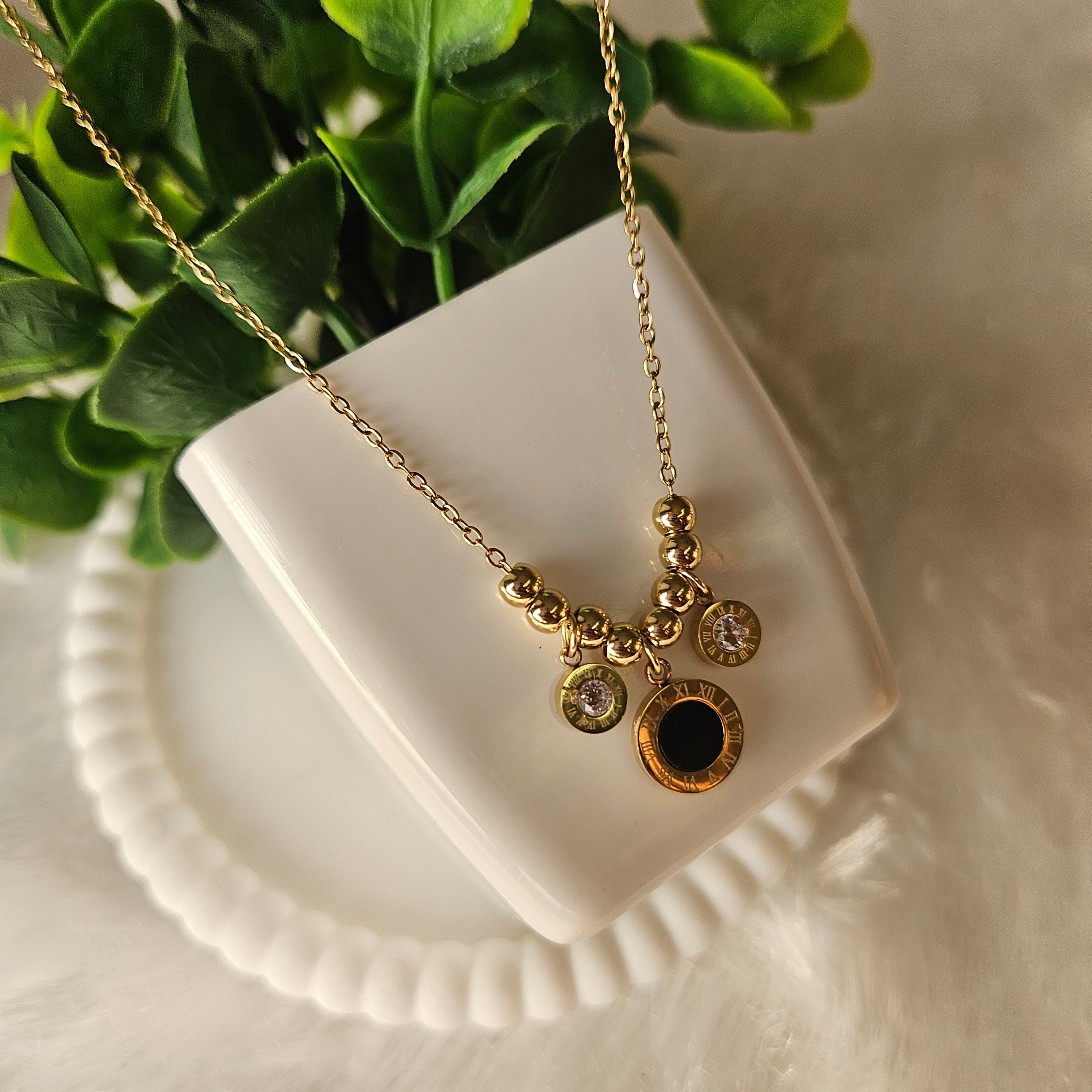 Roman Pendant with Gold Beads