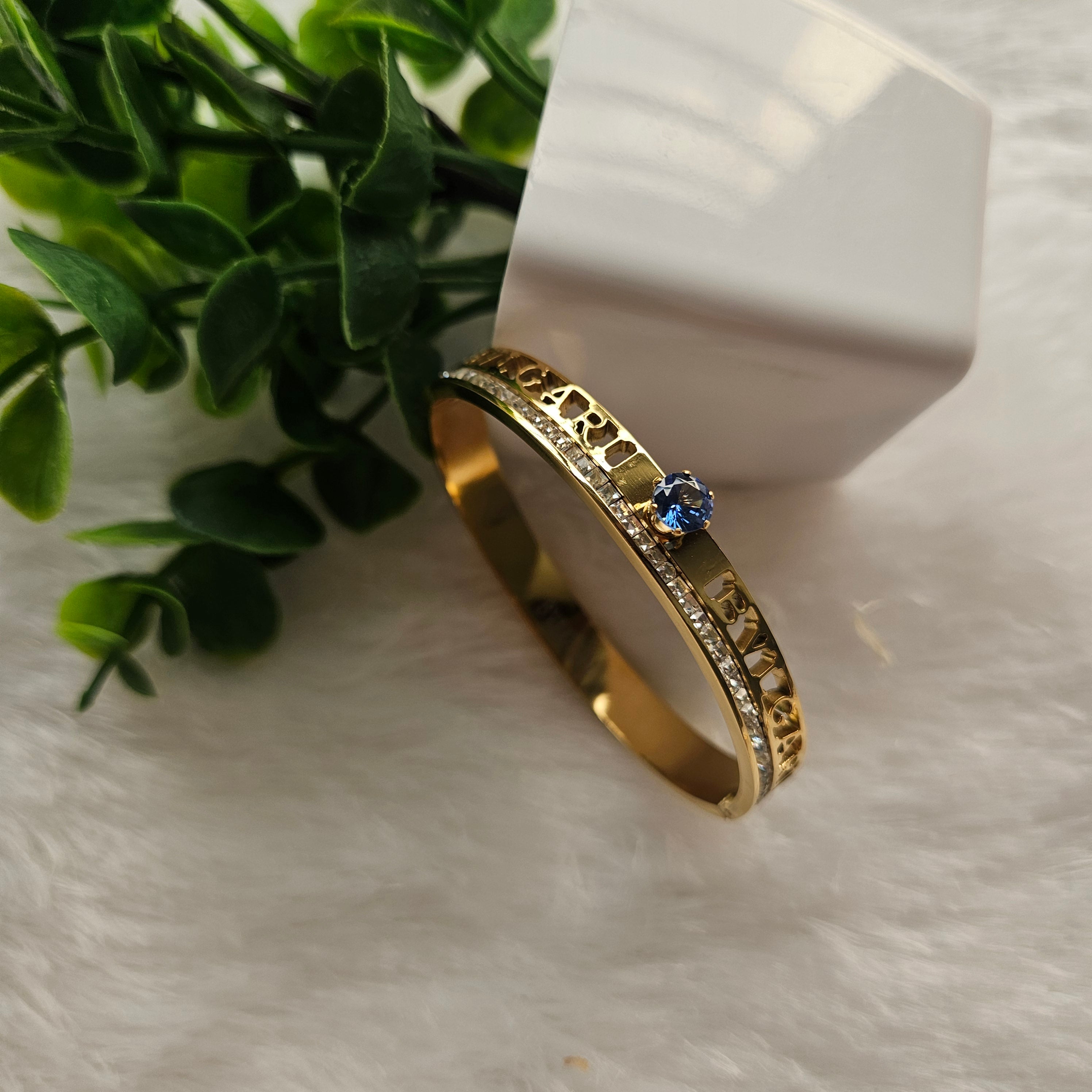 Test product) Do not order - Bangle Bracelet with Blue and White stones